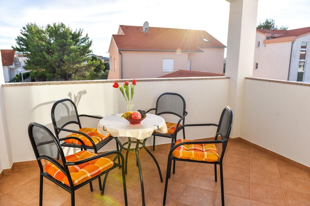 Apartments Purkovic Vodice Luaran gambar