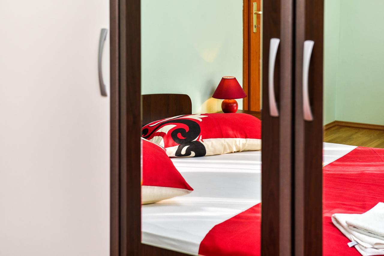 Apartments Purkovic Vodice Luaran gambar