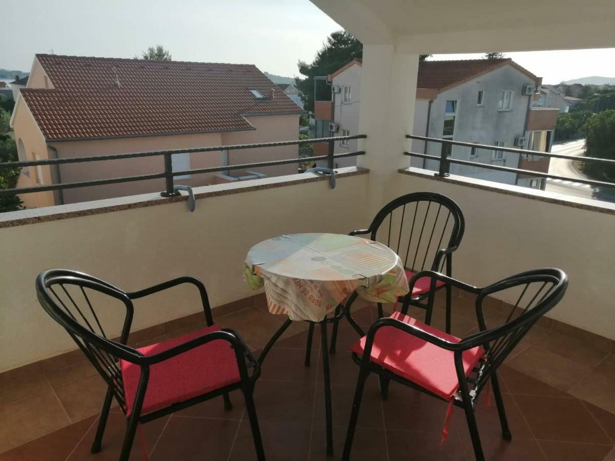 Apartments Purkovic Vodice Luaran gambar